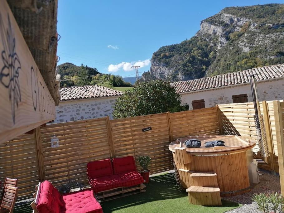 Gite L'Edelweiss 3* La Piarre Eksteriør billede